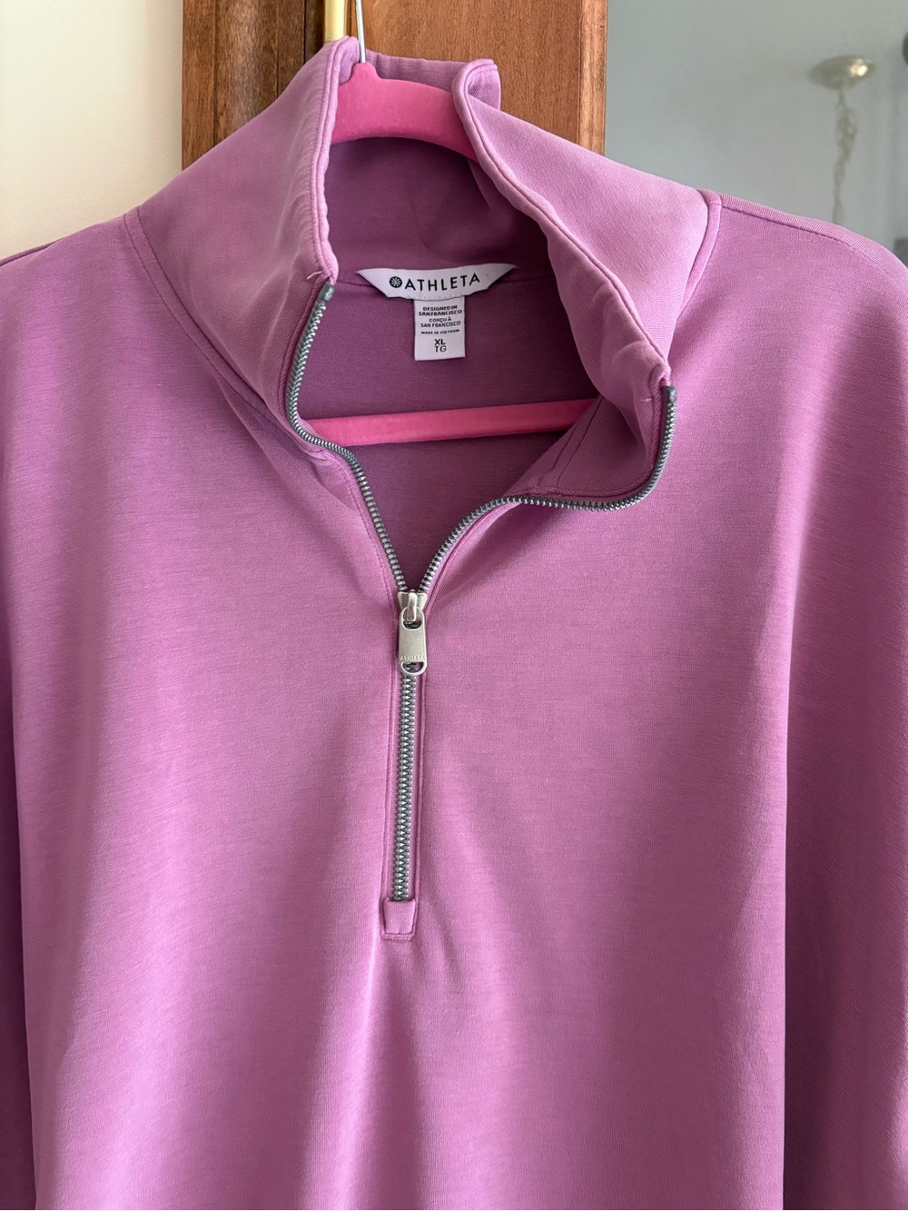 Athleta Seasoft Quarter-Zip Sweatshirt size XL - Picture 4 of 5